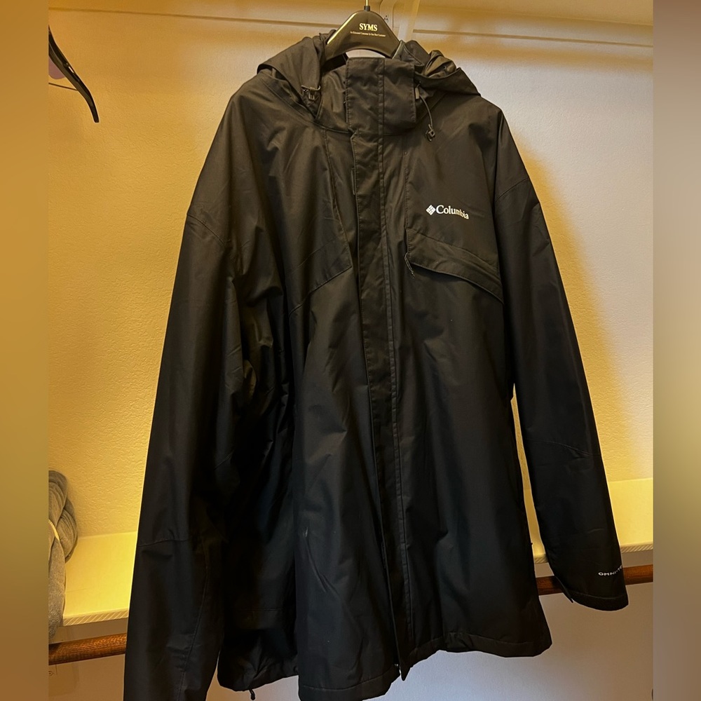 Columbia ski jacket for big guys!